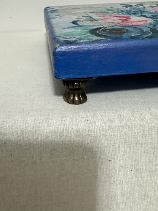 Wooden Riser